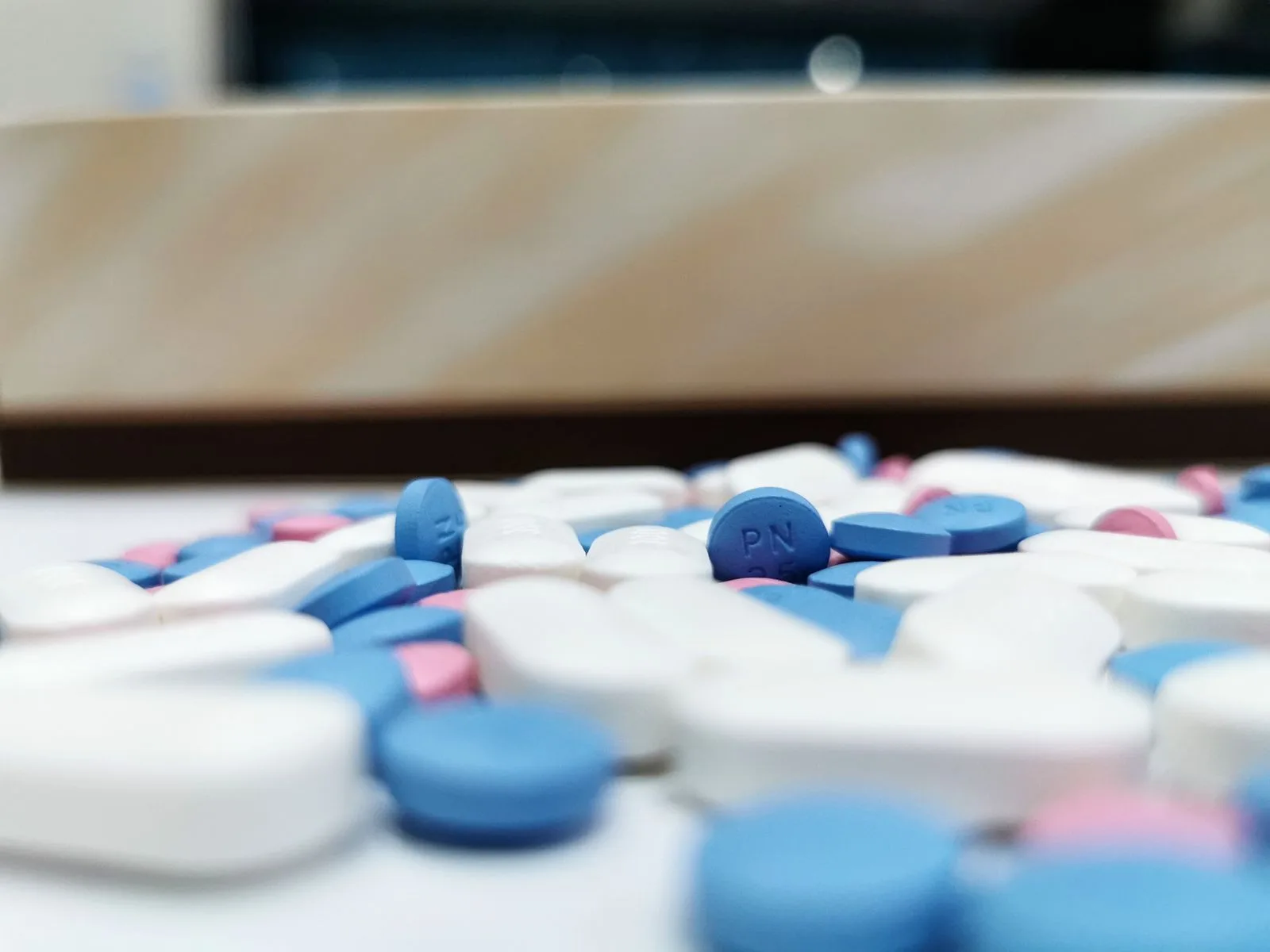 Six Things To Know about Sleeping Pills illustration